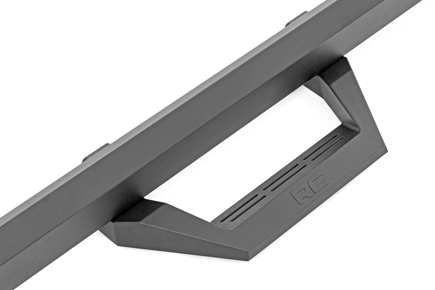 SRX2 Adj Aluminum Step | Crew Cab | Ram 1500 (19-26)/1500 TRX (21-24)