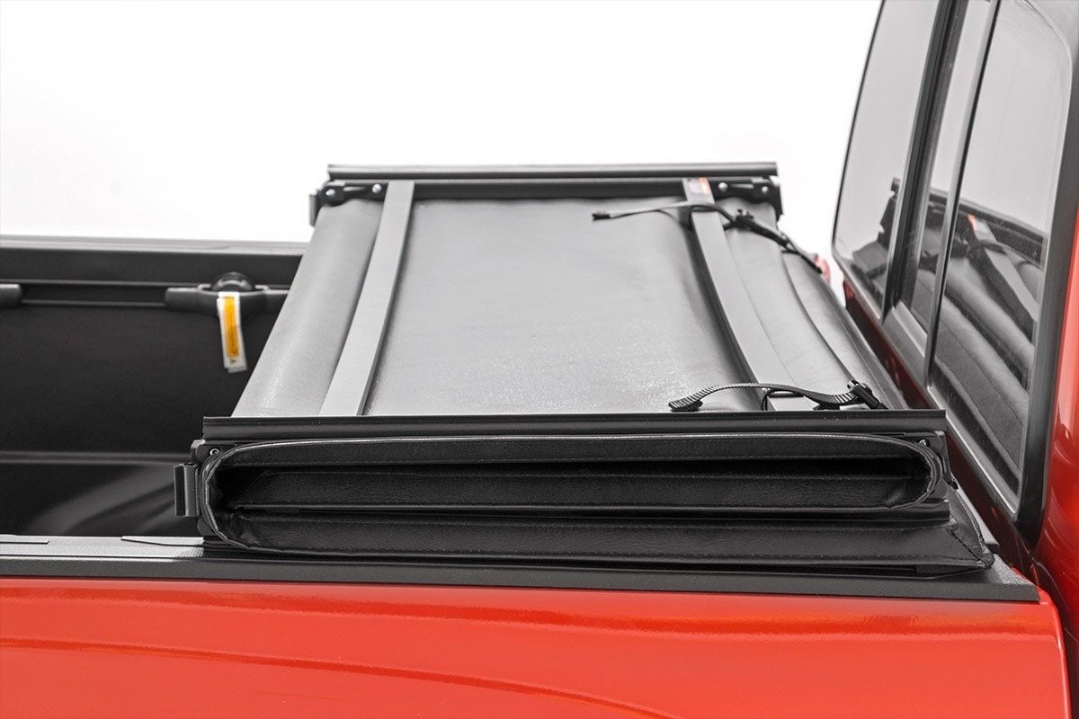 Soft Tri-Fold Bed Cover | With & W/O OE Rails | 6'7" Bed | Toyota Tundra (07-21)