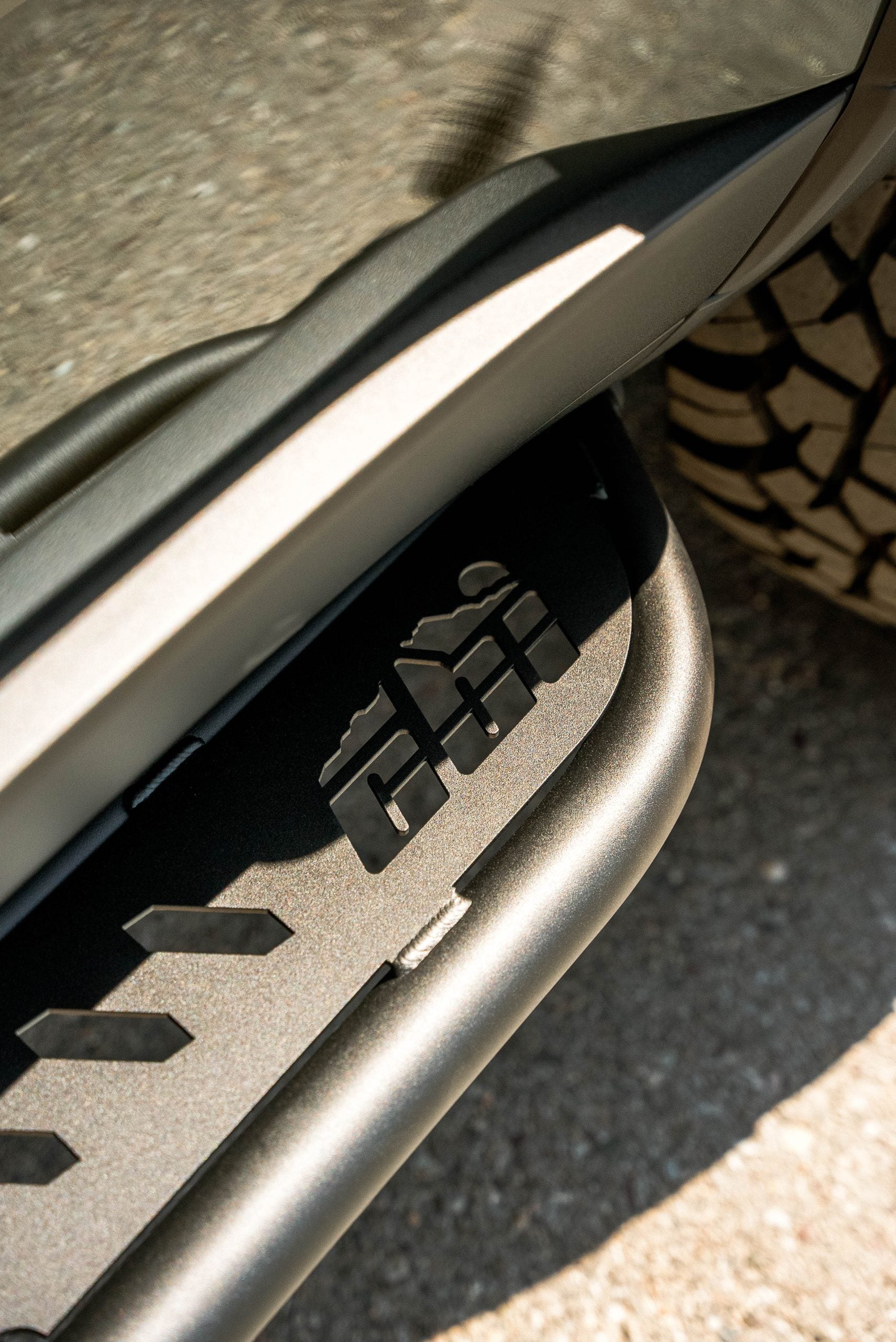 Lexus GX550 Standard Overland Rock Sliders