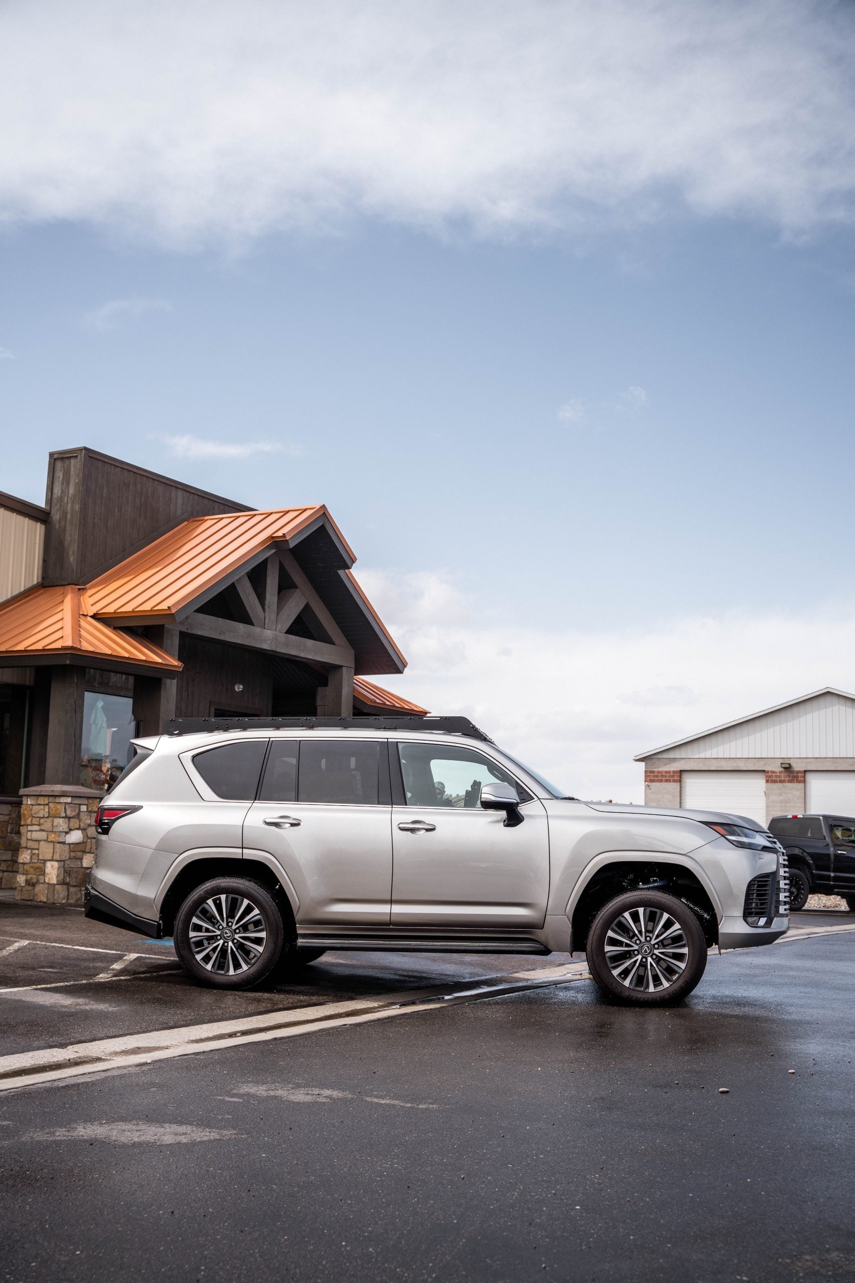 LX600 Prinsu Roof Rack | 2022-2023