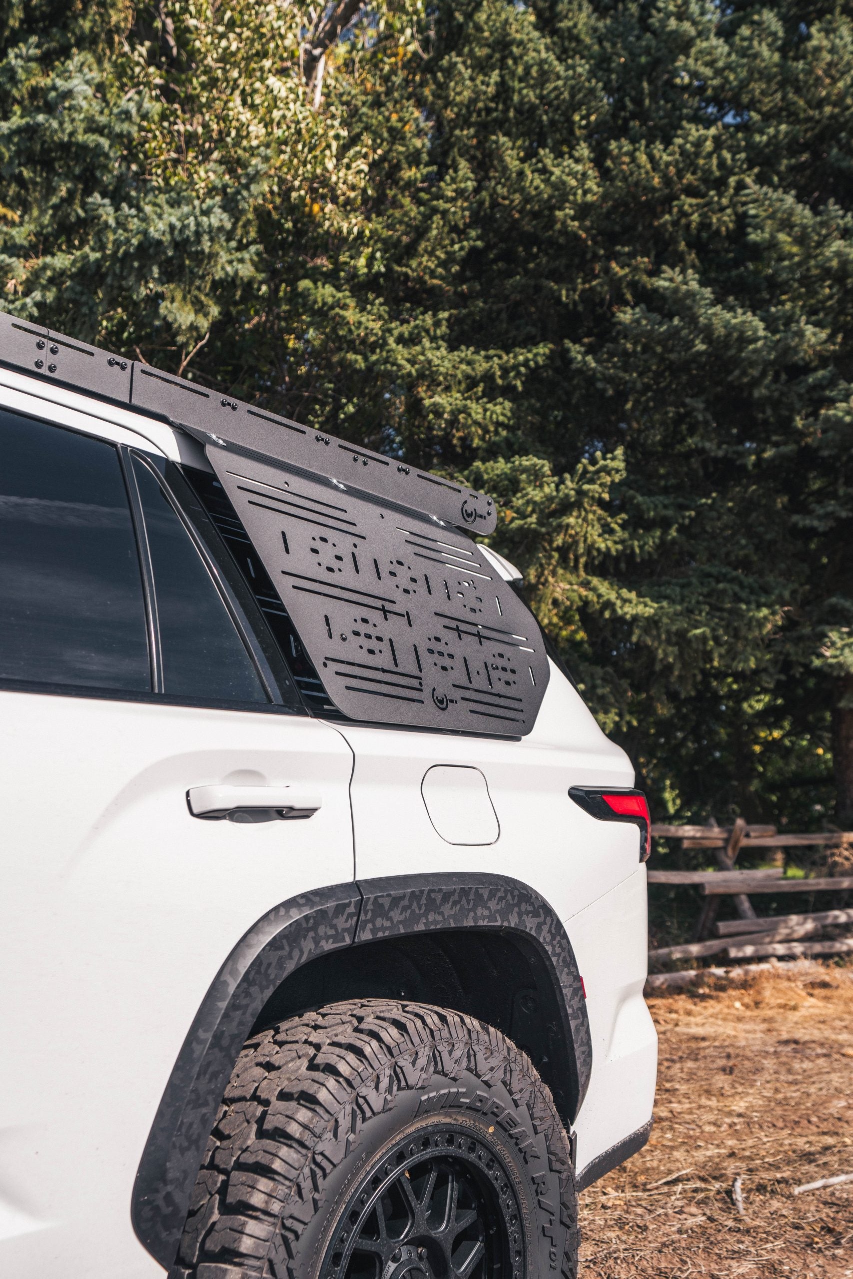Sequoia Prinsu Rear Window Accessory Panel | 2022-2025