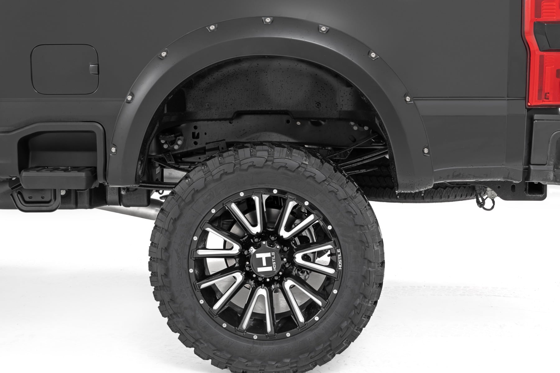 Pocket Fender Flares | PQ Race Red | Ford F-250/F-350 Super Duty (23-26)