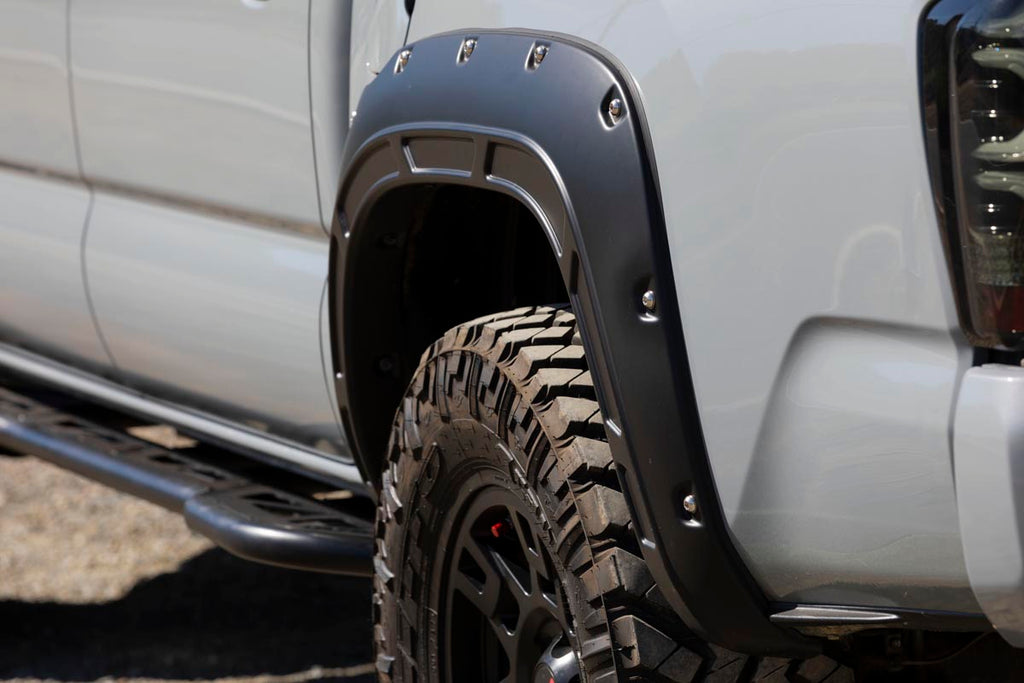 Defender Fender Flares | 202 Black Onyx | Toyota Tacoma 2WD/4WD (2016-2023)