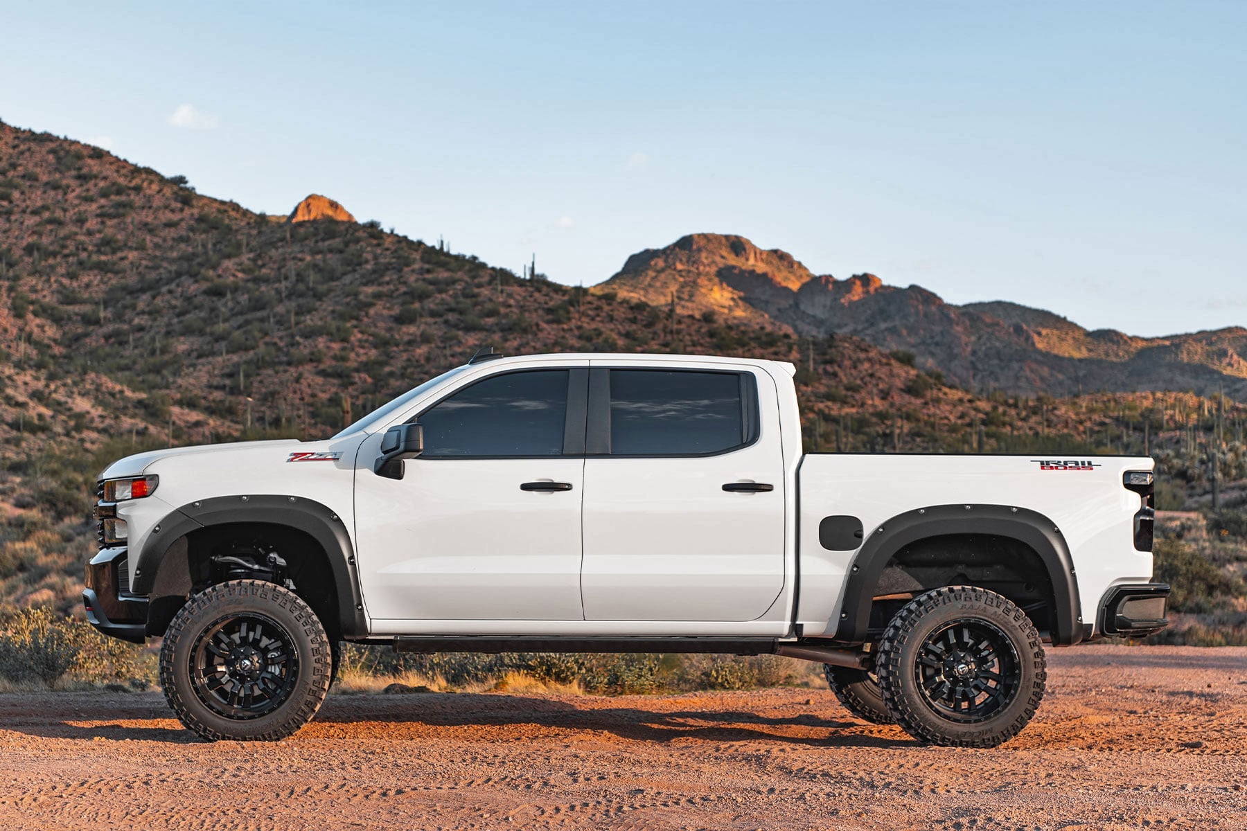 Pocket Fender Flares | GJI Shadow Gray | Chevy Silverado 1500 2WD/4WD (19-21)