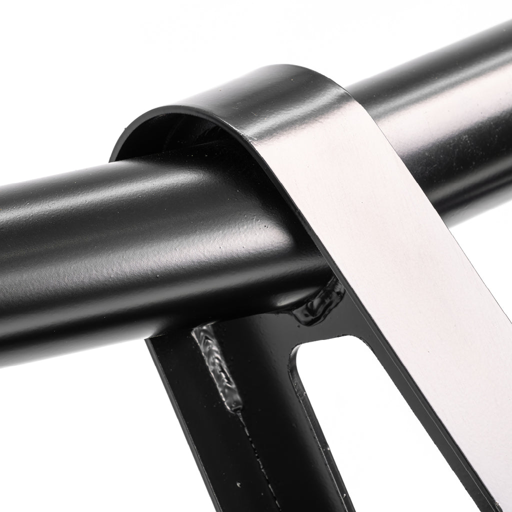 CLASSIC BLACK BULL BAR FOR HILUX REVO 2020-2025 –  (WITH HALOGEN FOG LIGHTS INCLUDED)  – BU59-5560