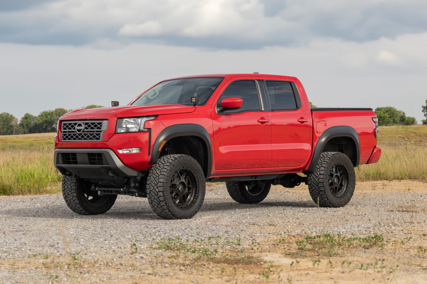 Sport Fender Flares | QAK Glacier White | Nissan Frontier 2WD/4WD (22-26)