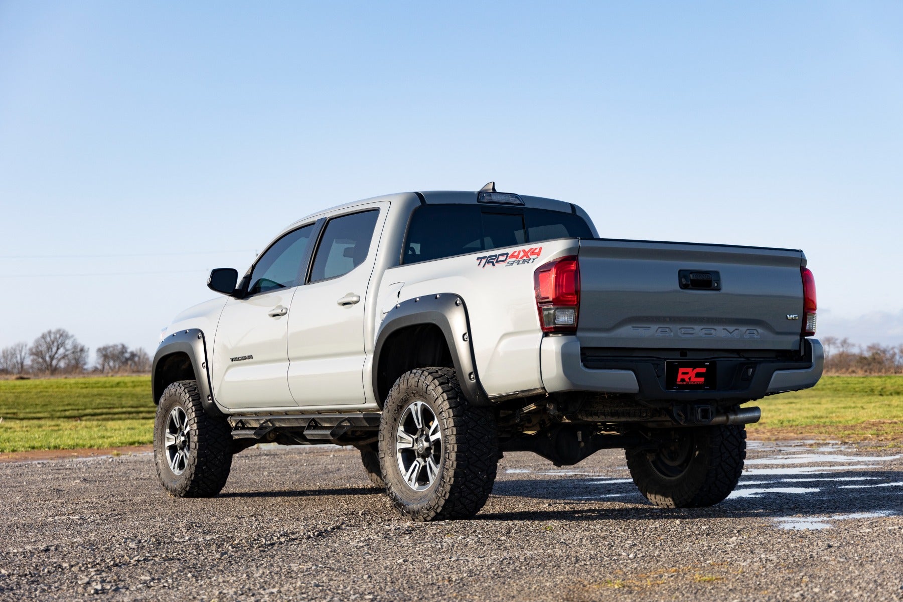 Pocket Fender Flares | 1G3 Magnetic Grey | Toyota Tacoma 2WD/4WD (2016-2023)
