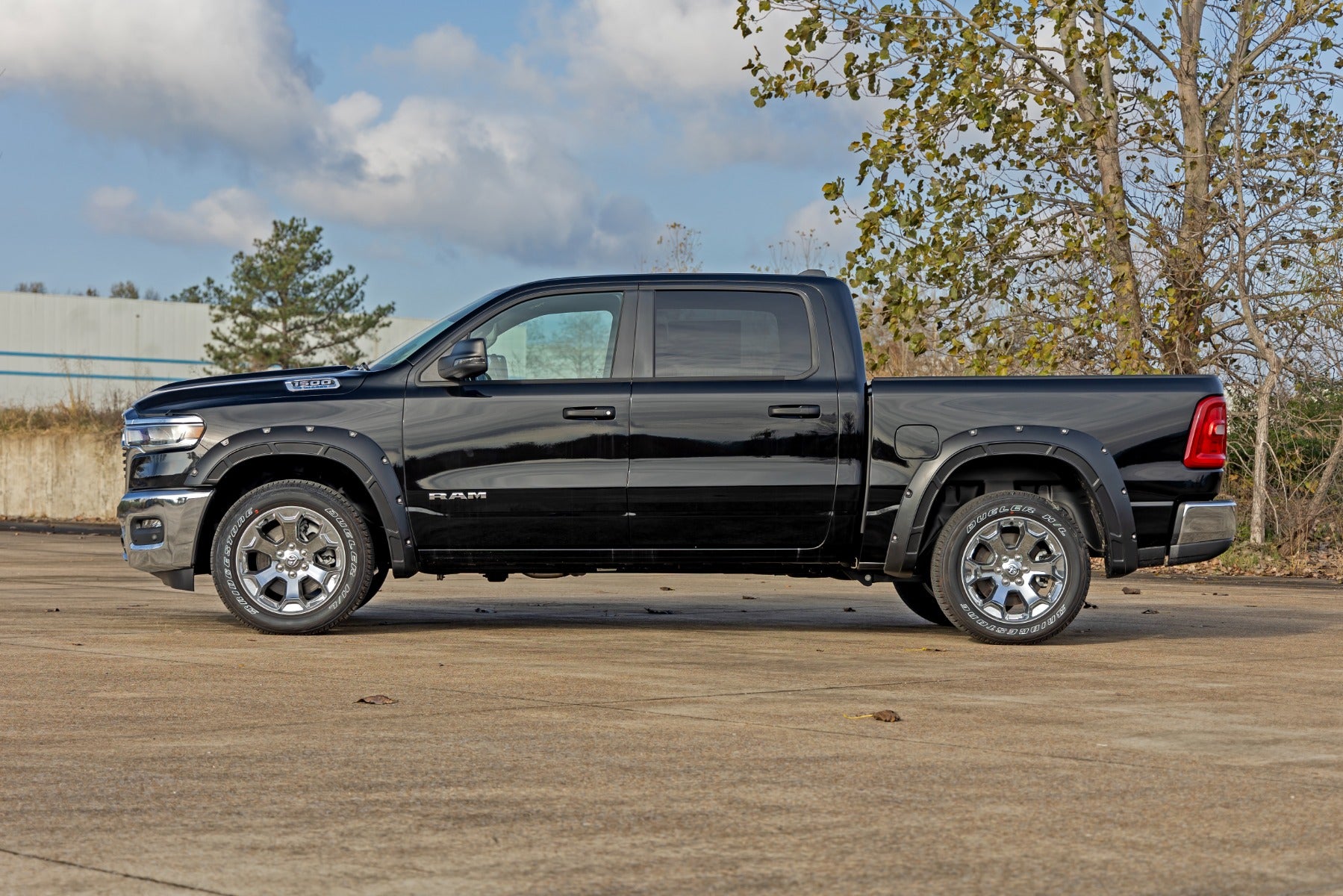 Defender Fender Flares | PW7 Bright White | Ram 1500 2WD/4WD (2025)