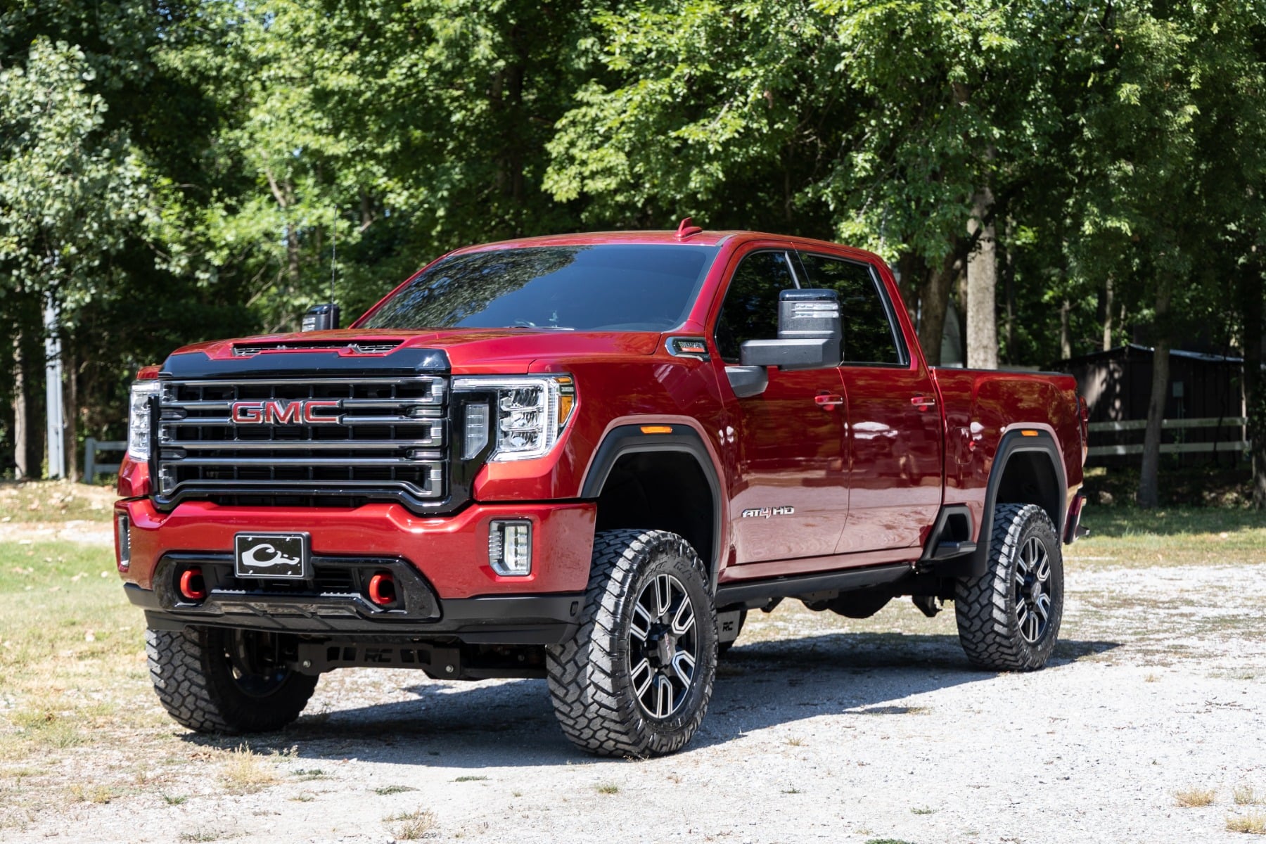 7 Inch Lift Kit | Torsion Drop | M1 | w/ Overloads | Chevy/GMC 2500HD/3500HD 2WD/4WD (20-26)