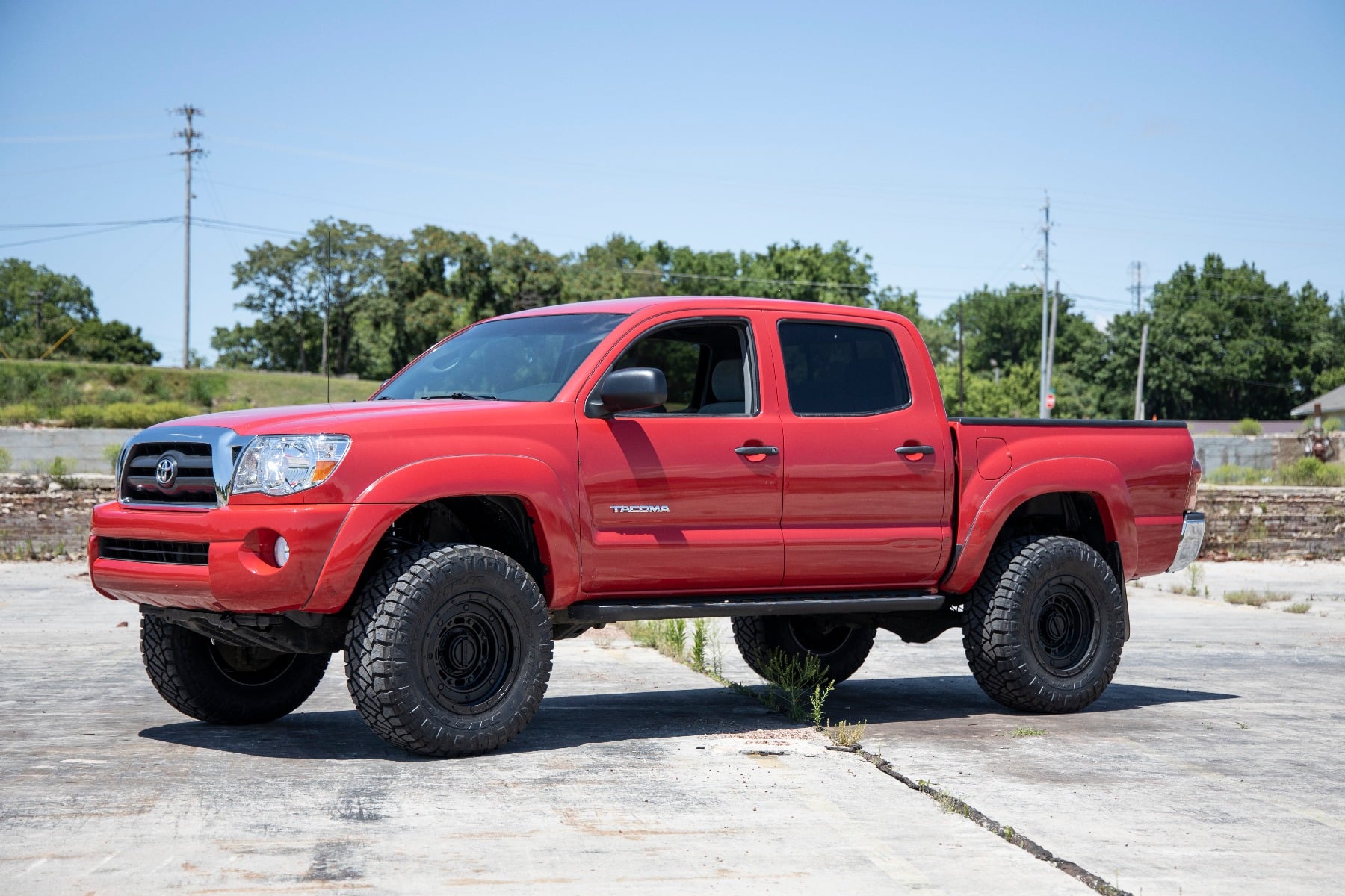 3.5 Inch Lift Kit | Red UCA | M1 Struts | Toyota Tacoma 2WD/4WD (2005-2023)