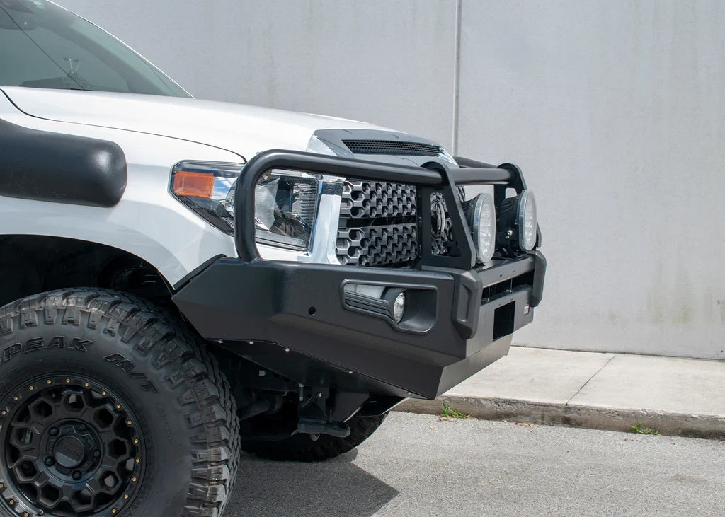 DOBINSONS BULL BAR BLACK DELUXE FOR TOYOTA TUNDRA 2ND GEN 2014-2021 WITHOUT FOG LIGHTS – BU59-5558